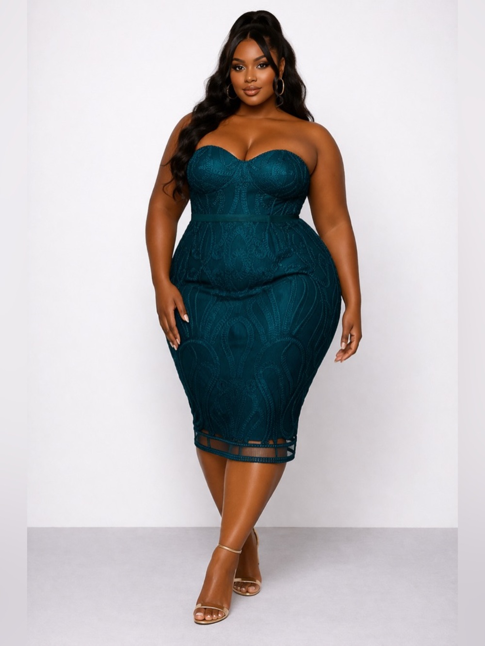 ✨Stunning Antonia Strapless Emerald Dress for sale!